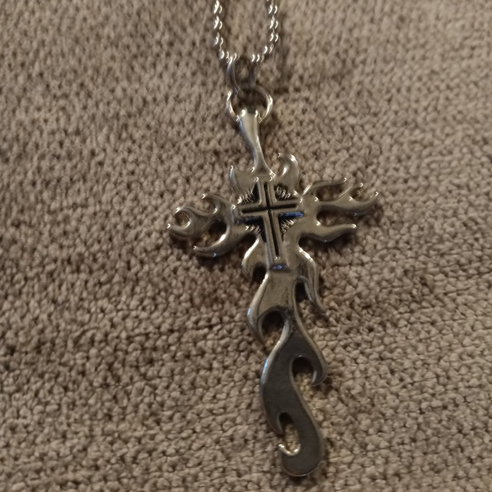 SILVER TONE CROSS WITH FLAMES NECKLACE